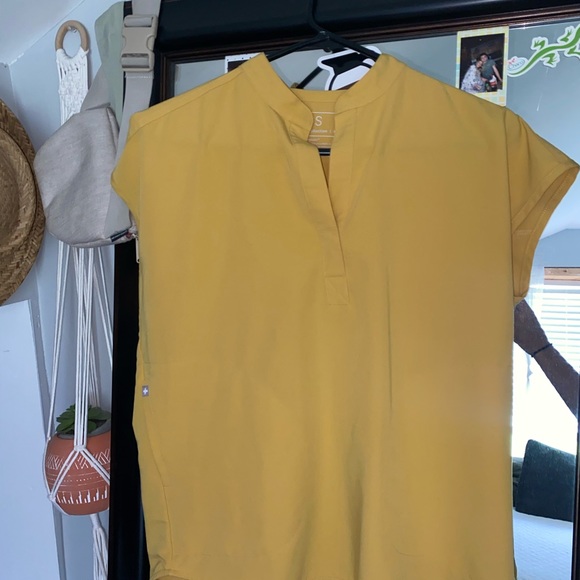 Figs XA ZAMORA & Rafaela Top - Picture 3 of 5